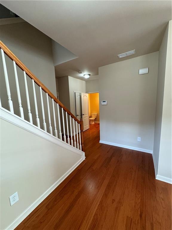 Building Photo - 3239 Brockenhurst Dr