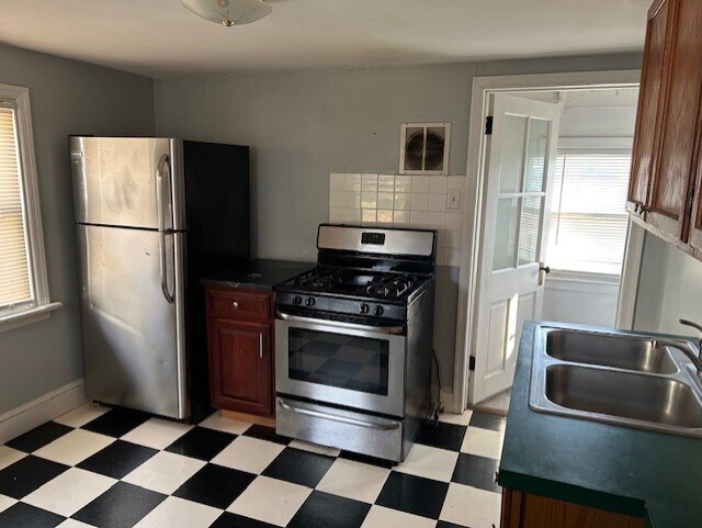 Foto del edificio - 320 Washington Ave