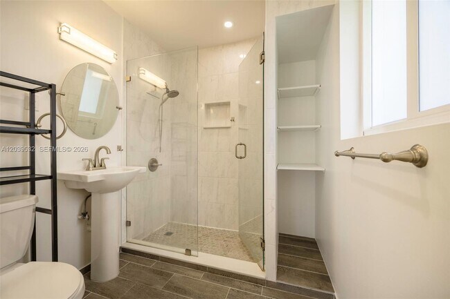 Foto del edificio - 7840 SW 71st Ave
