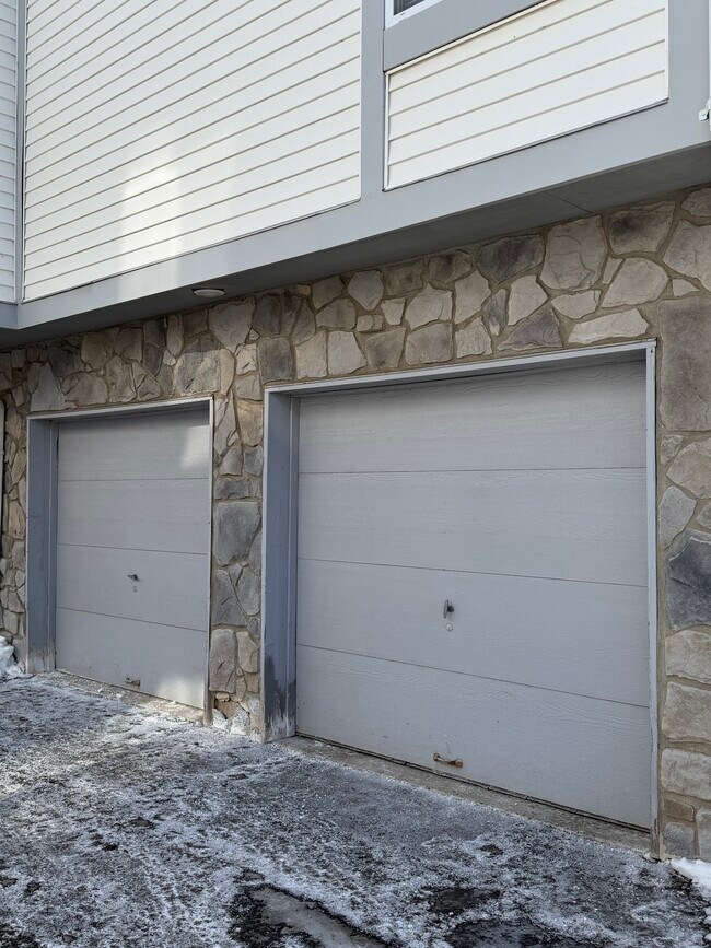 Foto del edificio - 1301 Sabrina Ln