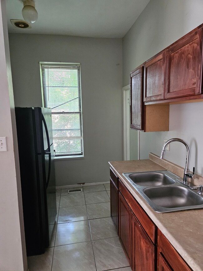 Building Photo - 4514 N 19th St