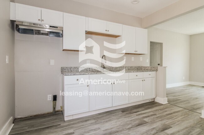 Foto del edificio - 4354 Somerset Ave