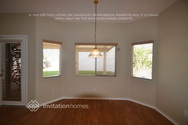 Building Photo - 8952 Happy Stream Ave