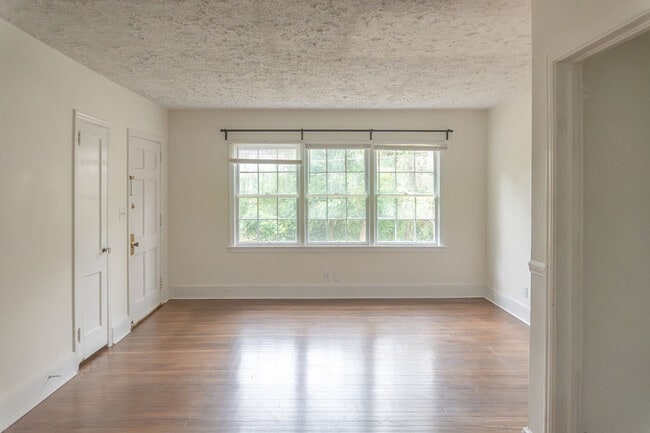 Foto del edificio - 1501-1503 S Gadsden St