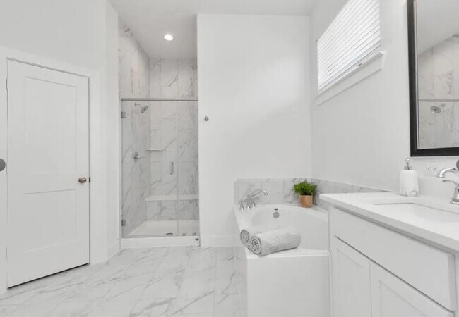 Foto del edificio - 1526 Crystal Stream Dr