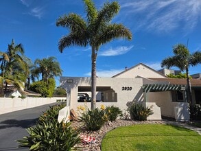 Building Photo - 2820 Hope Ave