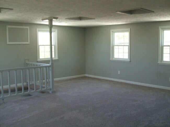 Foto del edificio - 1176 Red Hill Rd