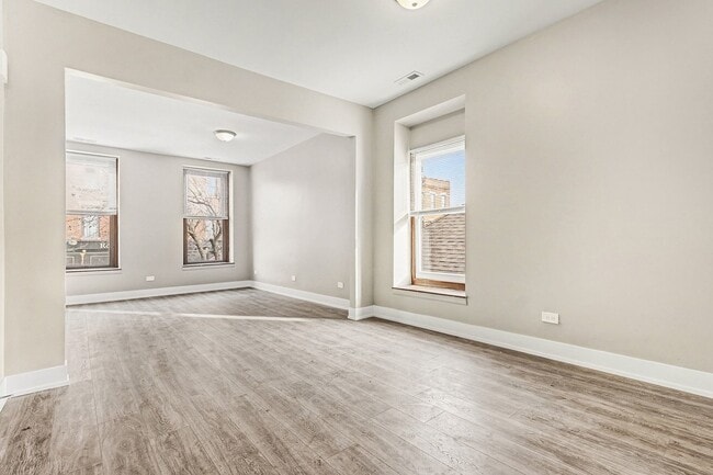 Foto del edificio - 1503 W Taylor St