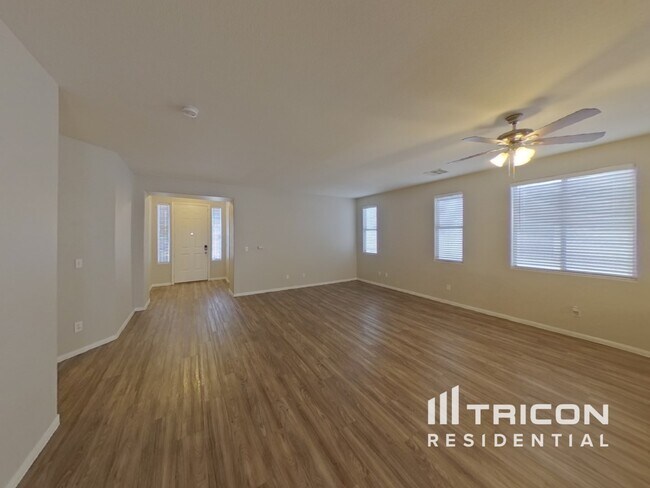 Foto del edificio - 869 Sumner Ranch Rd