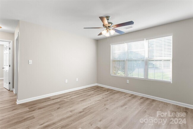 Building Photo - 3146 Baroda Ln