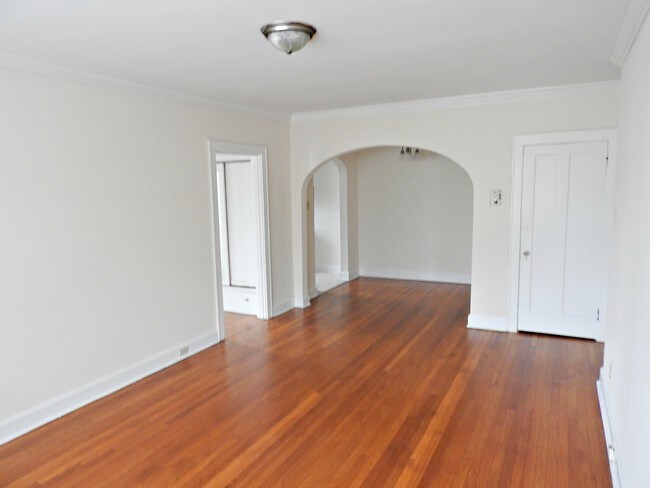 Foto del edificio - 1350 Edwards Road