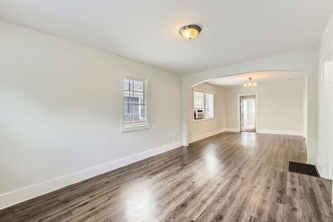 Foto del edificio - 3059 S Lincoln St