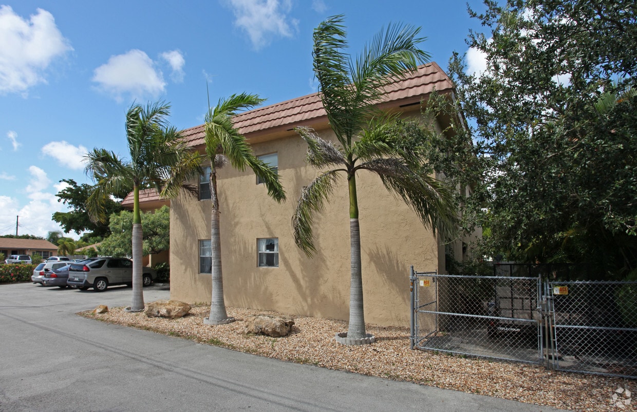 Building Photo - 61 NW 36th St