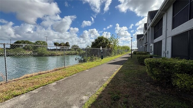 Building Photo - 15077 SW 103rd Terrace