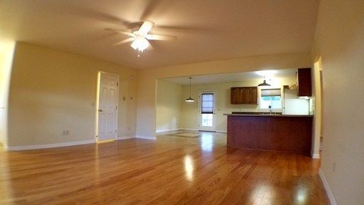 Building Photo - Custom Home in Aztec