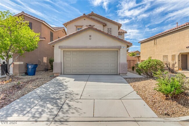 Building Photo - 231 Del Cira Ave