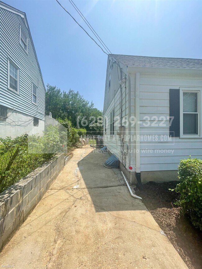 Building Photo - 4 br, 2 bath House - 5427 Varnum Street -