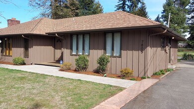 Building Photo - 7805 51st Ave NE