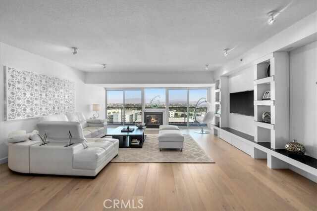 Foto del edificio - 13600 Marina Pointe Dr