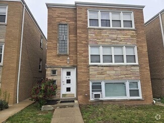 Building Photo - 6306 W Belmont Ave