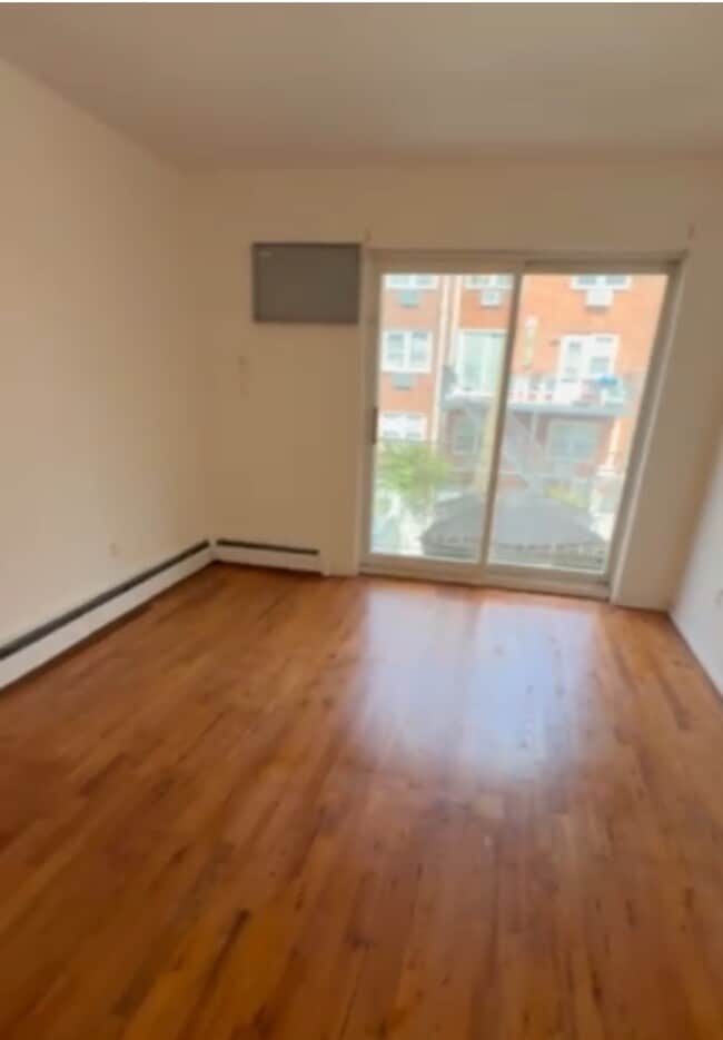 Foto del edificio - 15533 78th St