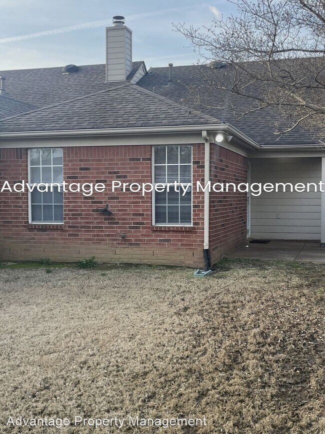 Building Photo - 3 br, 2 bath House - 6888 Wrigley Dr.