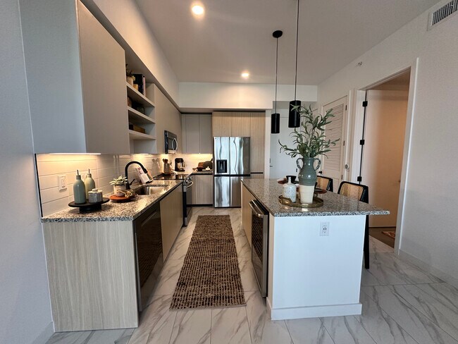 Foto del edificio - 16900 NE 23rd Ave