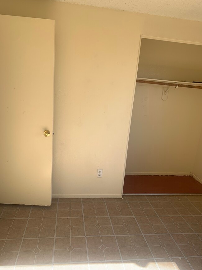 Foto del edificio - 4520 W Lynn Cir