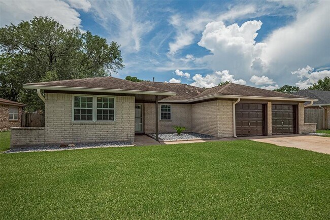 Foto del edificio - 9711 Mackworth Dr