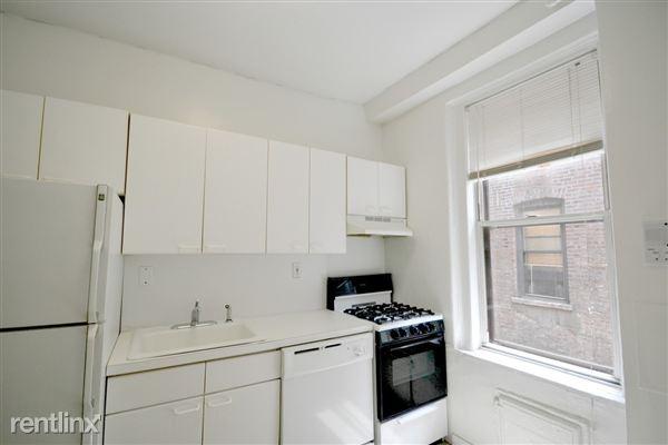 Building Photo - 519 W 147th St