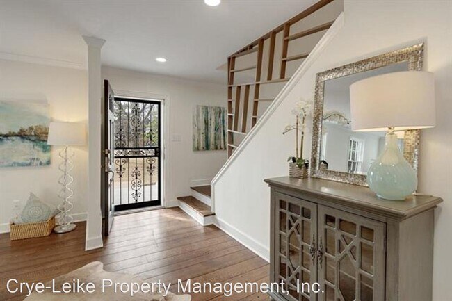 Building Photo - 5 br, 3.5 bath House - 4234 Poplar Avenue