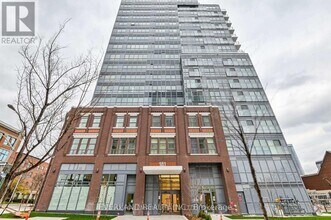 Building Photo - 181-181 Huron St