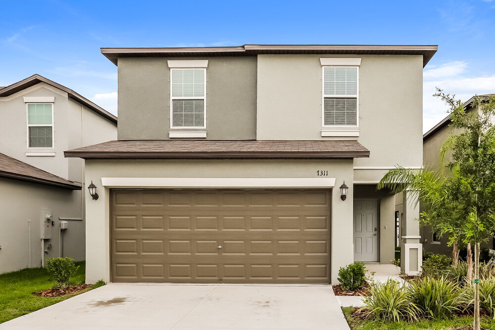 7311 Spring Snowflake Ave, Palm RiverClair Mel, FL 33619 House