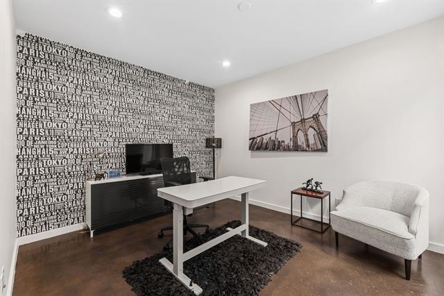 Foto del edificio - 4411 Roseland Ave