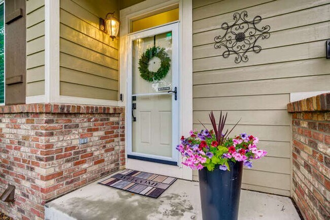 Photo - Evolve Real Estate: Meticulous Executive 4... House