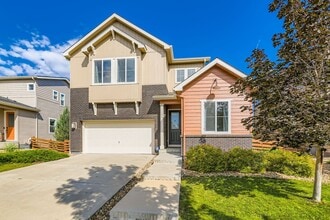 Building Photo - 194 Starlight Cir
