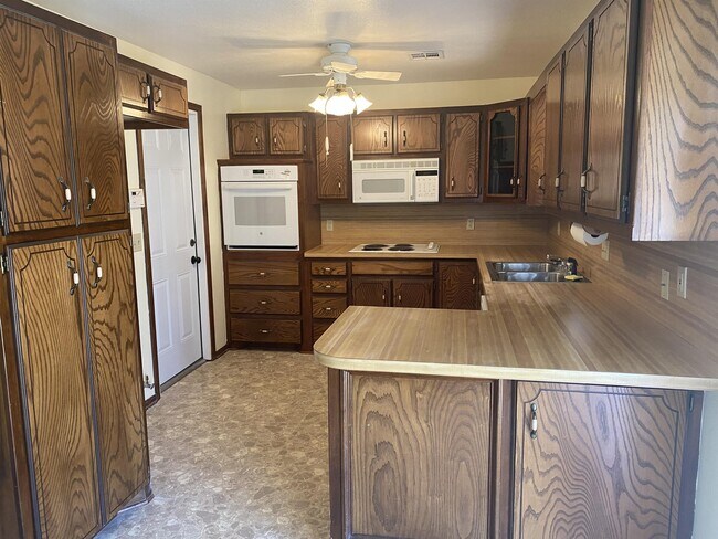 Foto del edificio - 5508 S Karen St