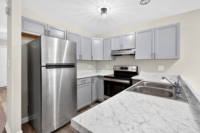 Foto del edificio - 837 Princeton Cir