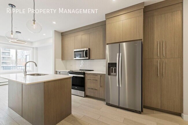 Building Photo - Modern 2 Beds, 1 Baths Apartment/Condo | 2...