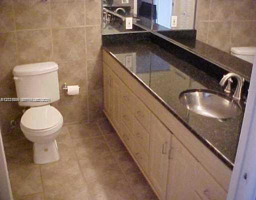Foto del edificio - 2408 NE 135th St