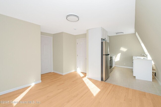 Foto del edificio - 413 Cary Ave