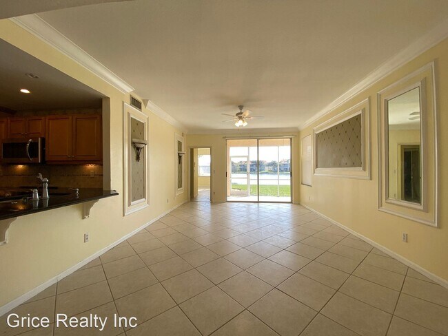 Building Photo - 3 br, 2 bath House - 6580 Huntington Lakes...