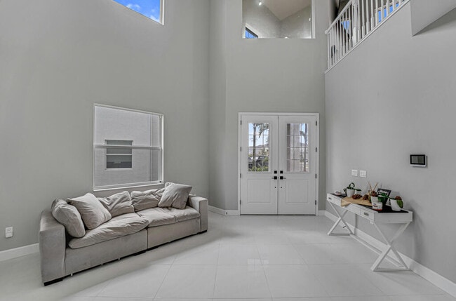 Building Photo - 5482 Macoon Wy