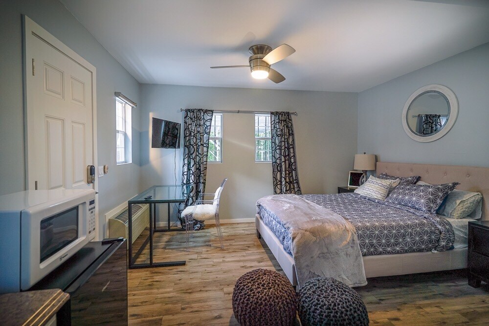 Foto principal - 6718 Fountain Ave