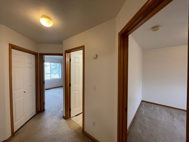 Foto del edificio - 3115 E 44th Ave
