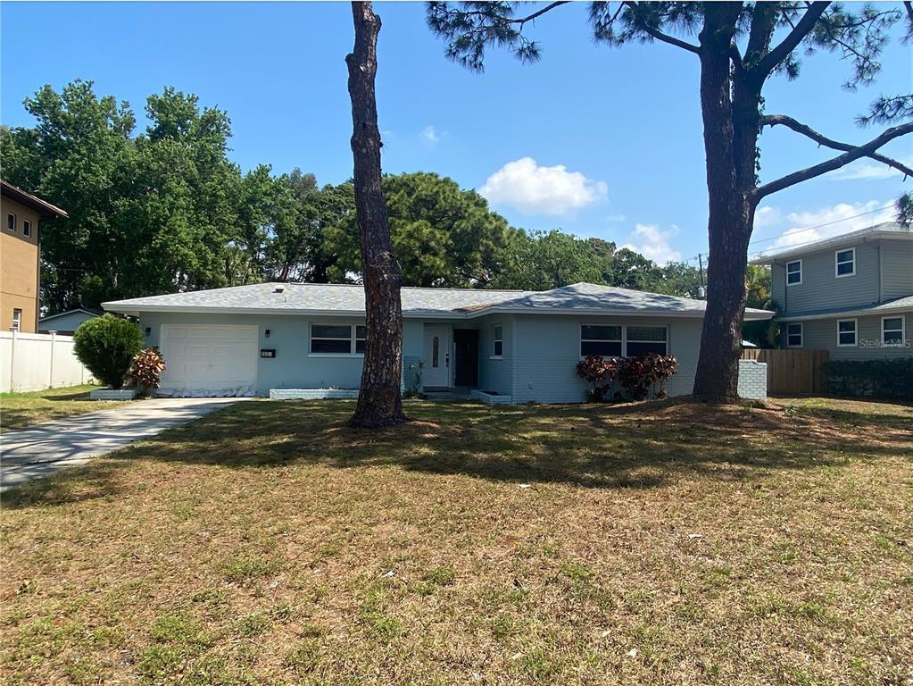 Primary Photo - 6925 Mango Ave S