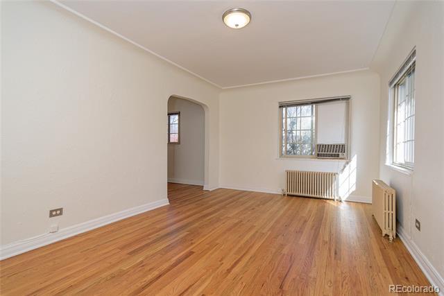 Foto del edificio - 1404 Fairfax St