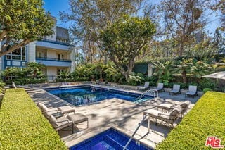 Building Photo - 10122 Empyrean Way