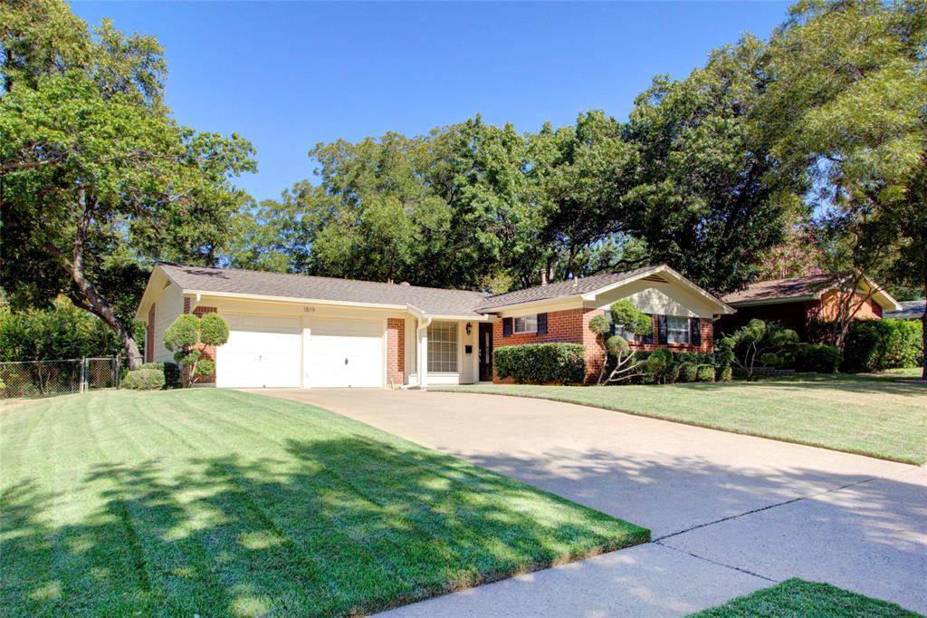 1819 Larkspur Dr, Arlington, TX 76013 House Rental in Arlington, TX
