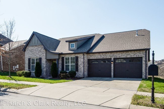 Building Photo - 4 br, 3.5 bath House - 192 Irvine Lane